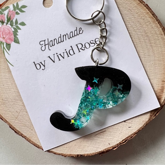 Handmade Initial Keychain | Letter P - Picture 2 of 5